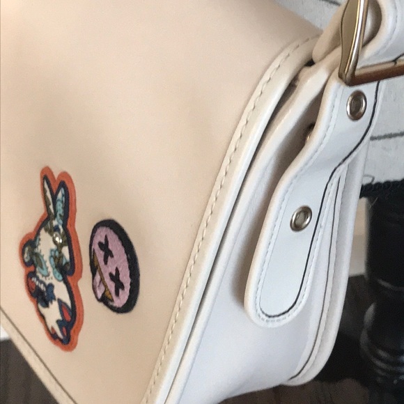 NWT Coach Authentic Leather Shoulder Bag - Picture 2 of 10